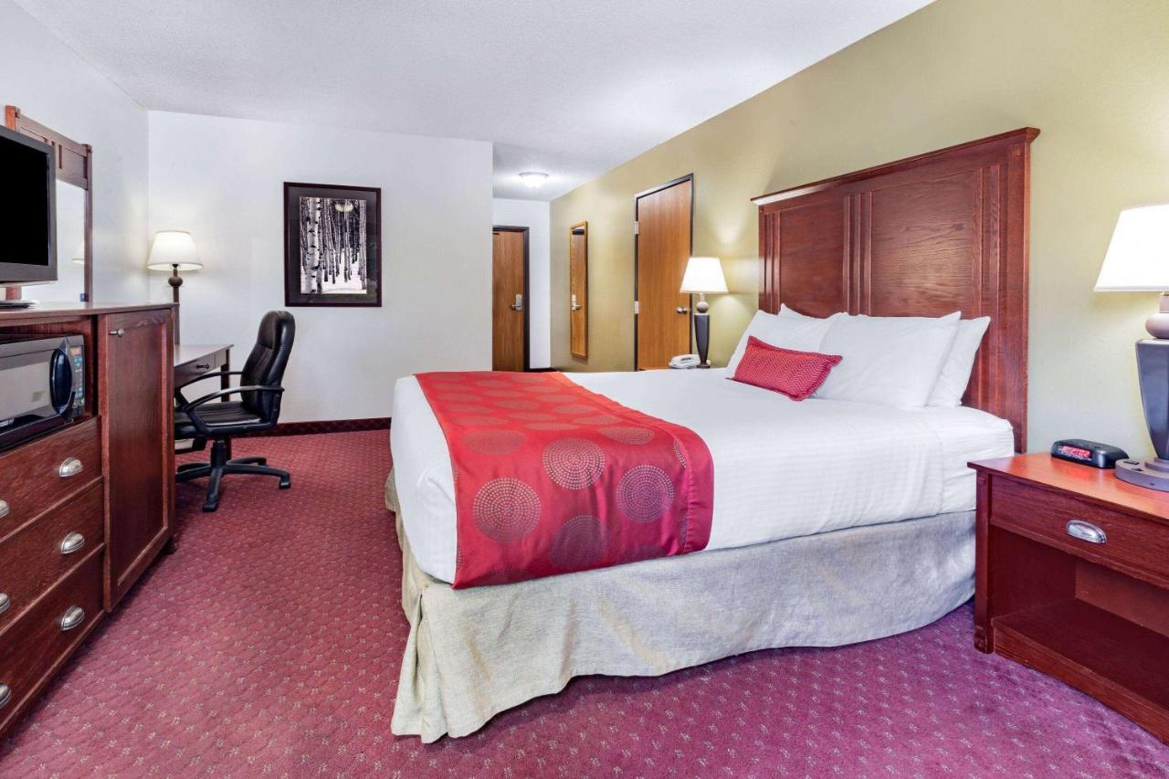 Baymont By Wyndham Bozeman Motel Exterior photo
